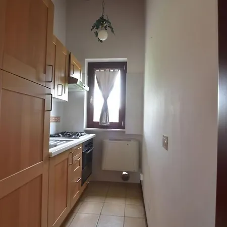Sleeps 2 Pool Wifi Apartment