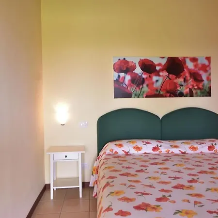 Sleeps 2 Pool Wifi Montescaglioso