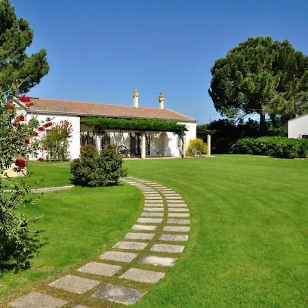 Sleeps 2 Pool Wifi Montescaglioso